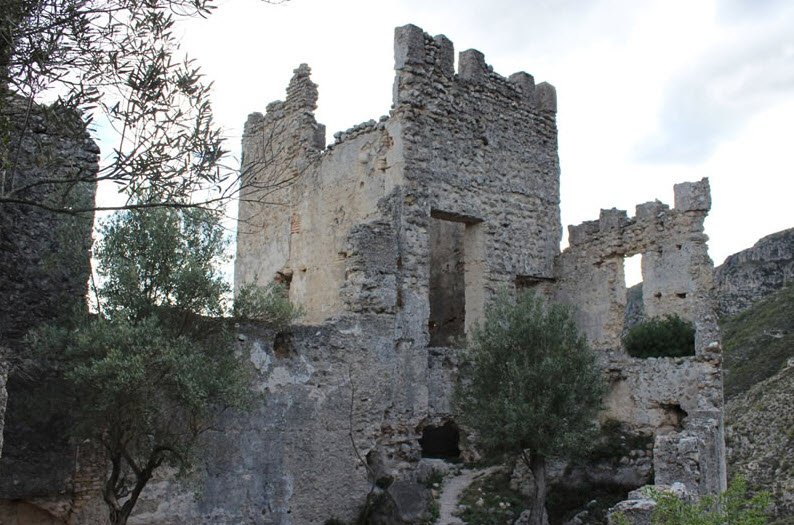 Castell de Perputxent, Spain